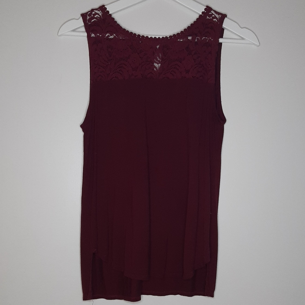 Red, Lace Tank Top (size M)